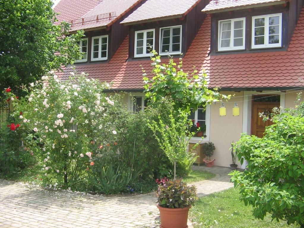 Ferienwohnungen Wastl Fraenkische Schweiz Hiltpoltstein エクステリア 写真